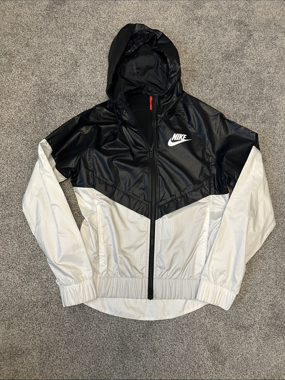 Nike Black and White Colorblock Hooded Jacket